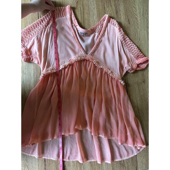 Miss Me Coral Boho Blouse Size Small - Picture 7 of 7